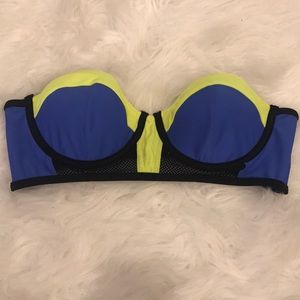 Malibu from pac sun blue bikini top size large